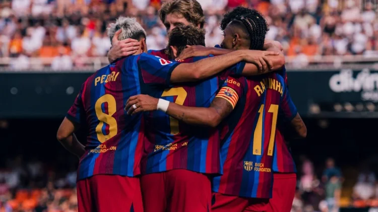 Barcelona Tampil Perkasa di Mestalla, Barcelona Amankan Puncak Klasemen La Liga