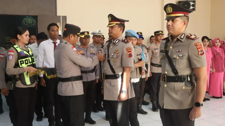 Kompol Cecep dan AKP Sandy Sibarani Isi Jabatan Baru di Polres Belu