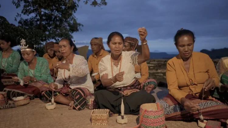 Tenun Duarato Dorong Penguatan Ekonomi Budaya