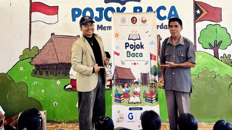 Tim KKN-PPM UGM Hadirkan Pojok Baca di SDK Sadi
