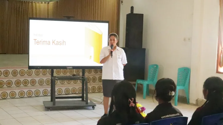 Alumni SMK Negeri 1 Atambua bagikan Kunci Sukses Hadapi Dunia Kerja