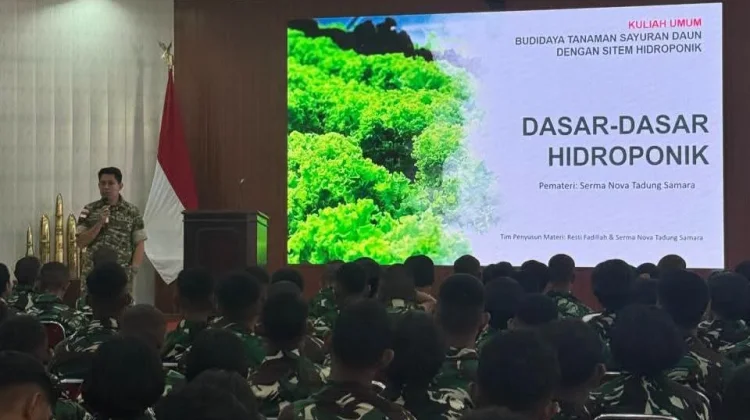 Personil Kodim Belu Bekali Kadet Unhan Jurus Bertani tanpa Tanah