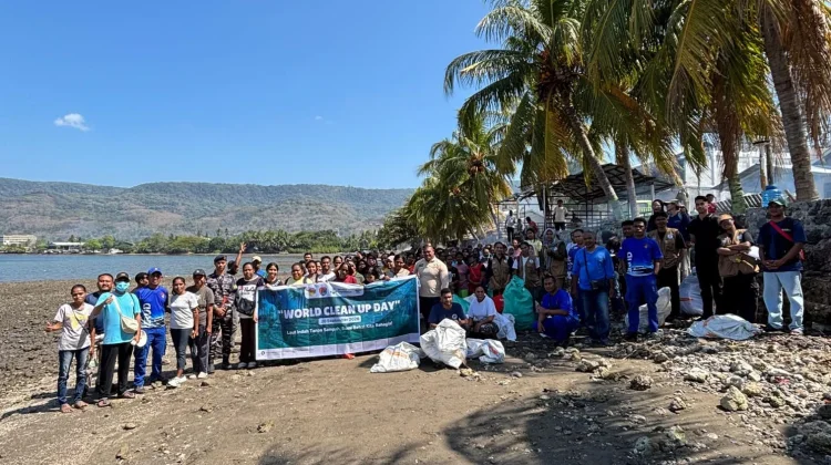 World Cleanup Day, Beach Cleanup Kumpulkan 519 Kilogram Sampah di Pantai Bungawaru