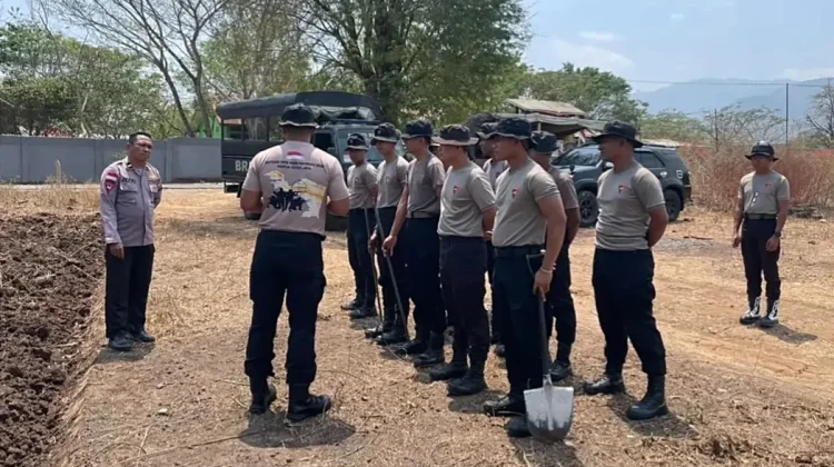 Kompi 4 Yon A Pelopor Laksanakan Ketahanan Pangan di Mola