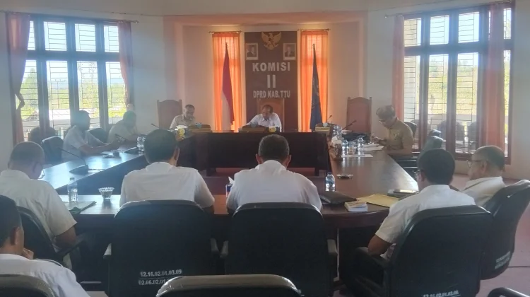 Komisi II DPRD Minta Dinas Pengampu PAD Maksimalkan Sisa waktu Kejar Pendapatan
