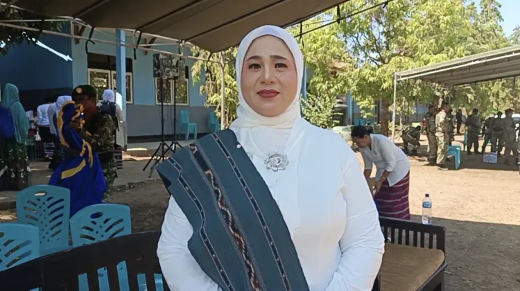 Persit KCK Alor Dorong Masyarakat Perkuat Kebersamaan Bersama TNI