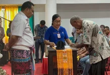 Bupati TTU Serahkan Hibah Sebesar Rp.3,3 Miliar untuk 13 Gereja