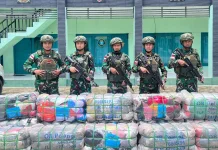 Yonarmed 12 Kostrad Gagalkan Penyelundupan 21 Ball Press