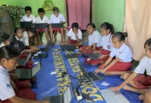 SDI Nanaenoe  Butuh Sentuhan Jaringan Internet, Siswa: Kami Mau Maju dari Perbatasan