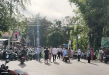 Ibadah Pekan Paskah Petugas Lakukan Rekayasa Lalu Lintas