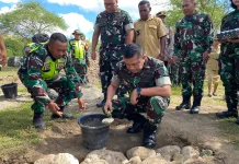 Korem 161/Wirasakti Membangun Jembatan Gantung Bagi TTU