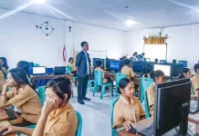 Ujian Sekolah SMAK Yoseph Kalabahi Berjalan Lancar