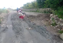 Lamban Pembangunan Infrastruktur Hambat Aktivitas Masyarakat