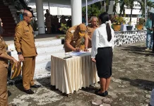 Bupati TTU Serahkan SK Bagi 1411 Orang PPPK