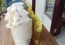 Bansos Beras dan Minyak Goreng Kelurahan Umanen Sasar 600 KK Kurang Mampu