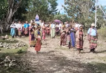Perarakan Patung Bunda Maria Warga Dusun Korbau Belu Keluhkan Jalan dan Air Bersih
