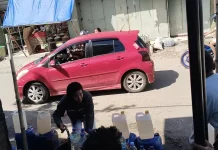 Minyak tanah Langka di Atambua Harga Mencapai Rp.9.000 Per Liter