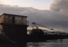 Pantai Nurdin di Alor Sajikan Panorama Laut Bersih dan Sunset Estetik