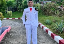 Yoseph Talo, Putra Malaka, Kibarkan Merah Putih di Ende