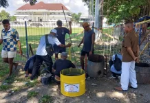 Tim ME Dekenat Malaka dan DLH Pasang 20 Unit Tempat Sampah di Ruang Publik