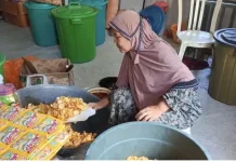 Harga Minyak Goreng Mahal, Pedagang Keripik Belu Kurangi Porsi agar Tidak Merugi