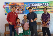 Merajut Kepedulian di Perbatasan, Jabalmart Atambua Berbagi Kasih