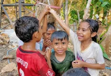 Setetes Air, Harapan Baru dari Karya Bakti TNI di Alor
