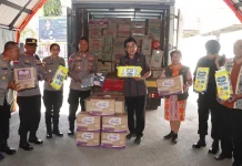 Polres Belu dan Pemda Belu Salurkan Bantuan Kloter Pertama Korban Bencana Flores