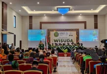 Wagub NTT Dorong Lulusan STKIP Kalabahi Muhamadiyah Ciptakan Lapangan Kerja