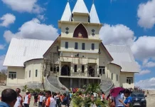 Gereja Katolik Santo Mikael Bitefa Diresmikan, Penantian Selama 26 Tahun Terj
