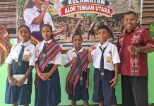Empat Siswa Manetwati Wakili Sekolah di Festival Seni