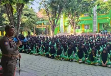 Satpol PP Alor Edukasi Pelajar MAN Alor tentang Ketertiban dan Kenakalan Remaja