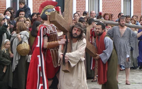 Menghayati Setiap Langkah Penebusan pada Perhentian Jalan Salib