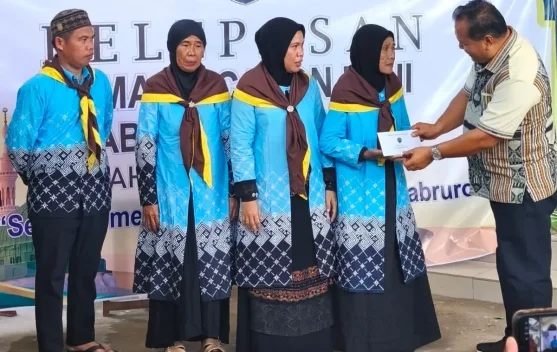 Pemda Malaka Melepas 4 Calon Jemaah Haji Umroh ke Tanah Suci