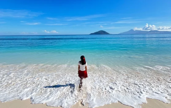 Pantai Halmin, Wisata Alam Tenang di Alor Barat Daya