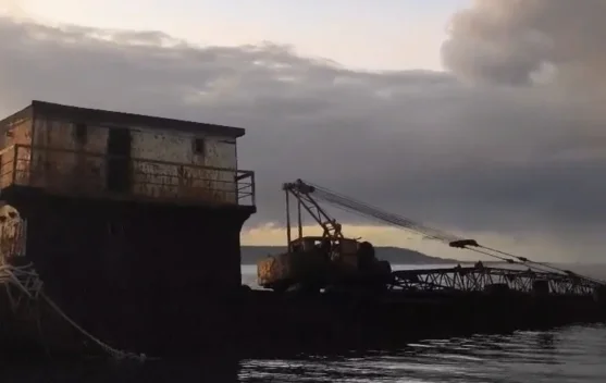 Pantai Nurdin di Alor Sajikan Panorama Laut Bersih dan Sunset Estetik
