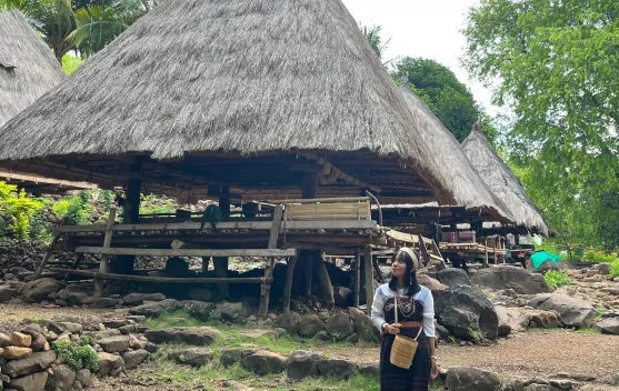 Pesona Kampung Takpala, Wisata Budaya yang Wajib Dikunjungi di Alor
