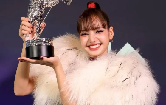 Lisa Sabet Best Pop di MTV VMAs 2026