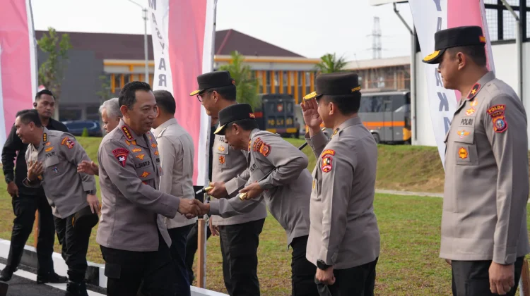 Pelepasan Distribusi Bantuan Polri untuk Daerah Terdampak Bencana