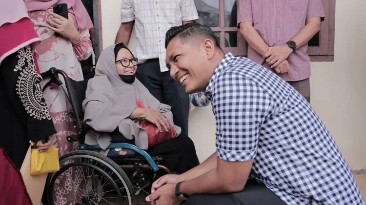 Pemko Banda Aceh Salurkan Daging Meugang untuk Disabilitas