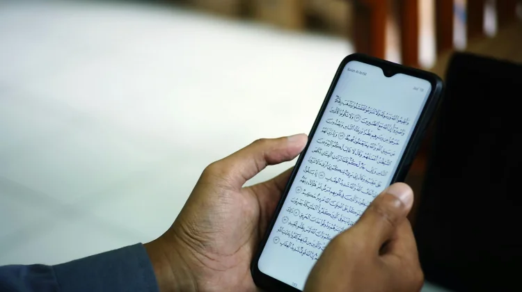 Remaja harus Selektif Memilih Konten Medsos