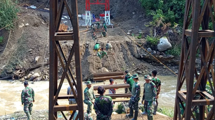 TNI Percepat Pembangunan Jembatan Gantung Burni Bius, Aceh Tengah