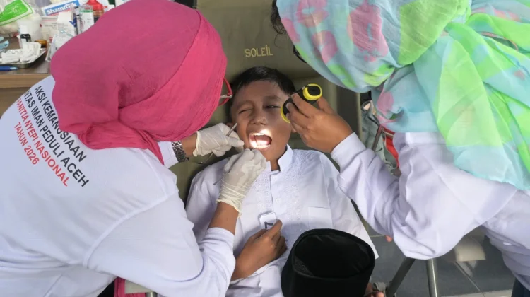 Dister AU dan Komunitas Lintas Agama Gelar Bakti Sosial Nyepi 1948 Saka di Lanud SIM