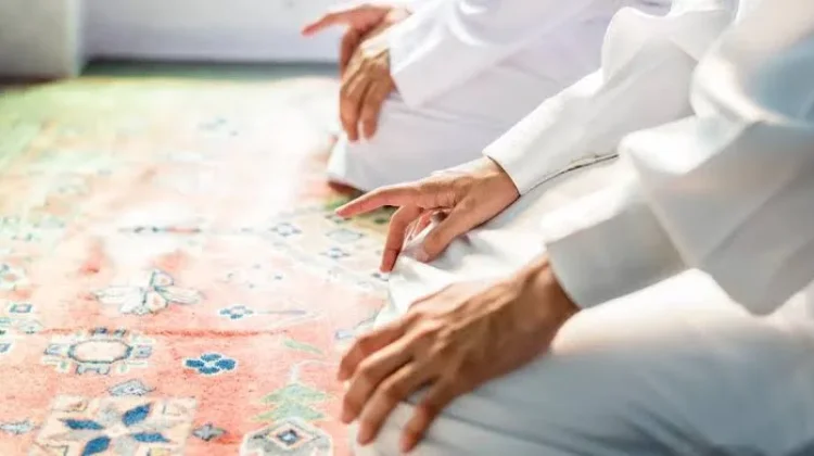 Keutamaan Malam Tarawih ke-9: Diampuni Dosa dan Diangkat Derajatnya