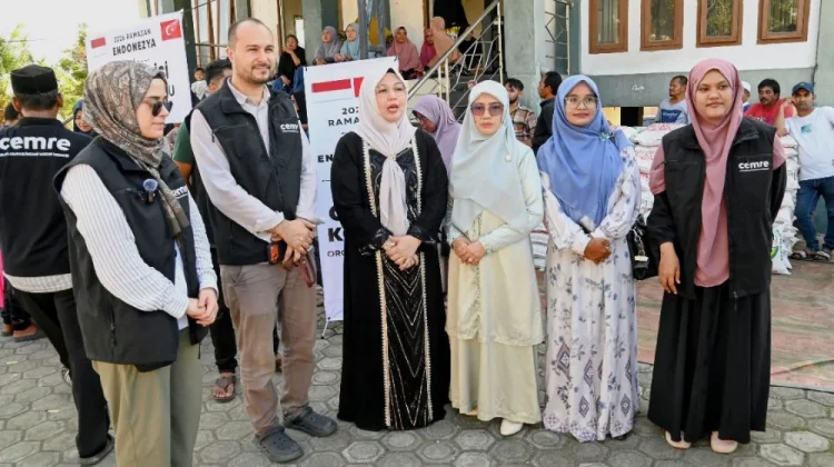 TP PKK Aceh Besar Bersama ASA Salurkan Bantuan Ramadan untuk Warga Dhuafa Montasik