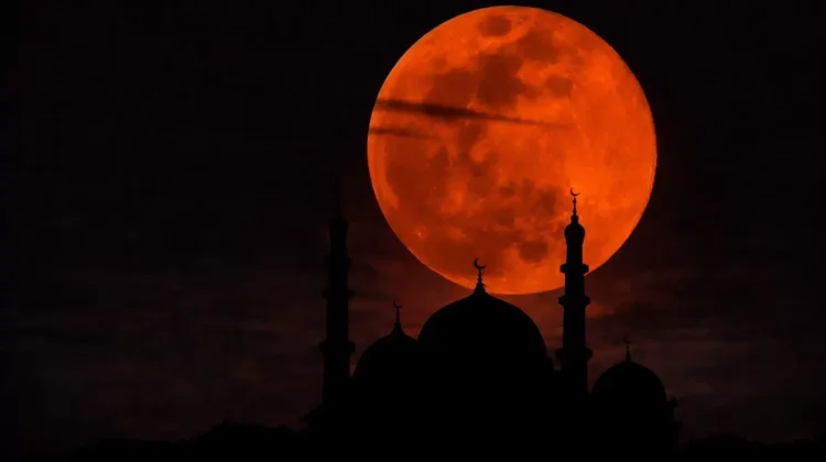 Gerhana Bulan Total Bakal Lintasi Langit Aceh