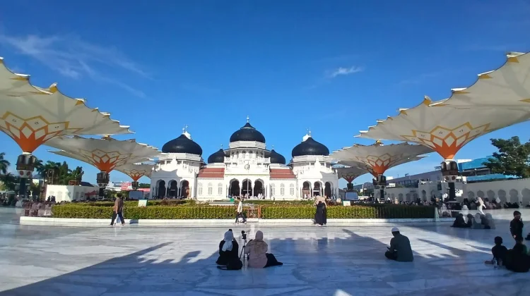 Pemerintah Aceh Gelar Peringatan Malam Nuzulul Qur’an di Masjid Raya Baiturrahman