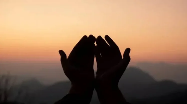 Keutamaan Tarawih Malam ke-17, Ganjarannya Setara Pahala Nabi
