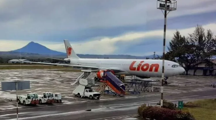 Jadwal Penerbangan di Bandara Sultan Iskandar Muda Minggu 8 Maret 2026