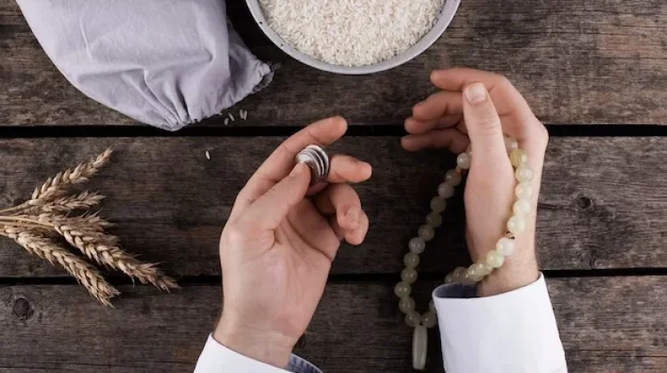 Penyaluran Zakat Fitrah Harus Tepat Sasaran dan Adil